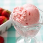 Simple & Healthy Strawberry Ice Cream